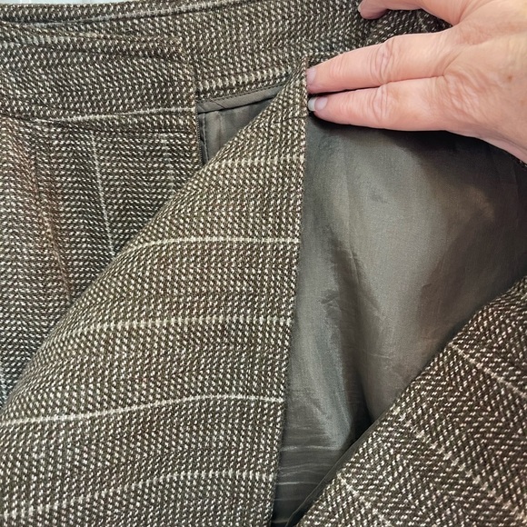 Ann Taylor skirt with pinstripe pattern,herringbone texture, pockets Women 6 - Picture 4 of 8